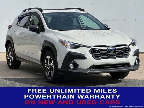 Used 2024 Subaru Crosstrek 2.0i Premium image 1