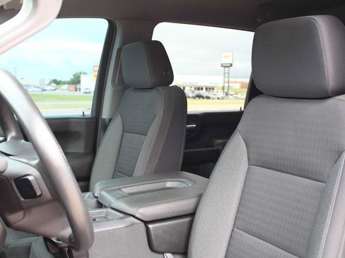 Used 2023 Chevrolet Silverado 2500 Custom w/ Custom Value Package AWD/4WD image 24