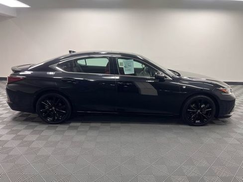 Certified 2022 Lexus ES 350 F Sport w/ Accessory Package 2 FWD image 4