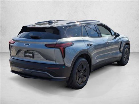 New 2026 Chevrolet Blazer EV LT image 2