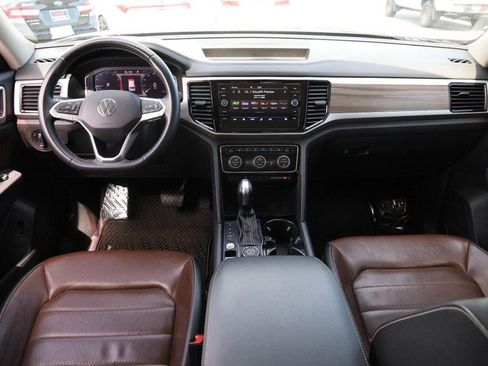 Used 2021 Volkswagen Atlas SEL Premium AWD/4WD image 26