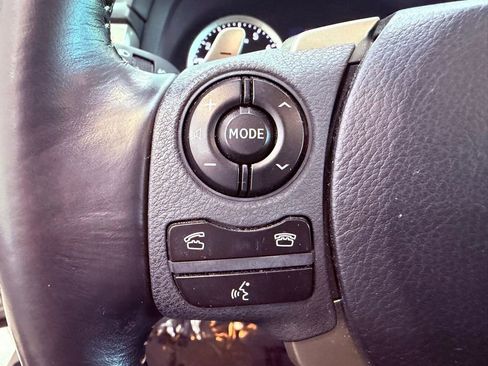 Used 2015 Lexus IS 250 w/ Navigation System Package image 22