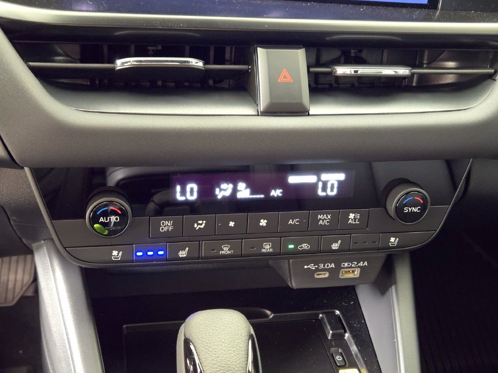 New 2026 Subaru Outback Touring XT AWD/4WD image 17