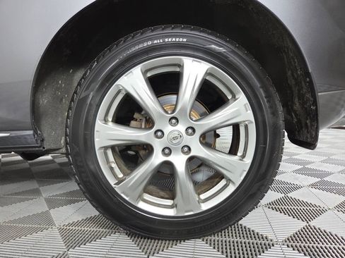 Used 2014 Nissan Murano LE w/ Platinum Edition Package AWD/4WD image 11