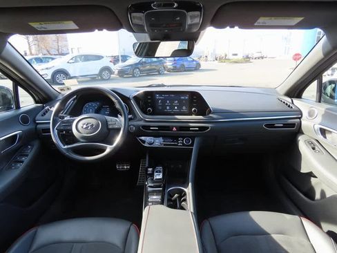 Used 2021 Hyundai Sonata SEL Plus image 17