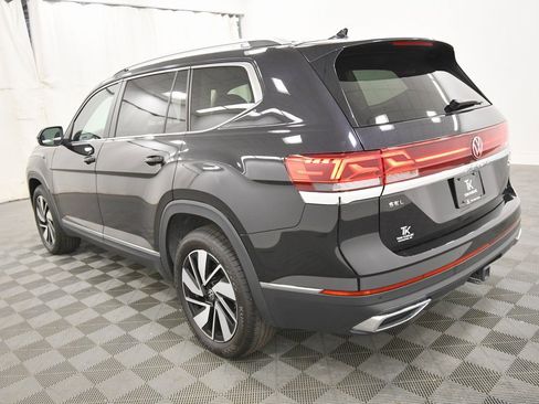 Used 2025 Volkswagen Atlas SEL image 5