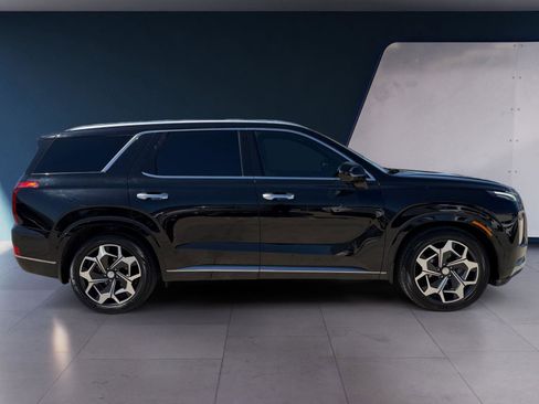 Used 2022 Hyundai Palisade Calligraphy image 6