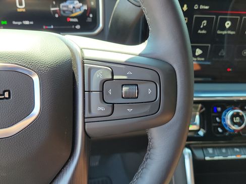 Used 2026 GMC Sierra 2500 Denali Ultimate AWD/4WD image 23