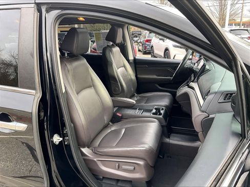 Used 2018 Honda Odyssey EX-L image 11
