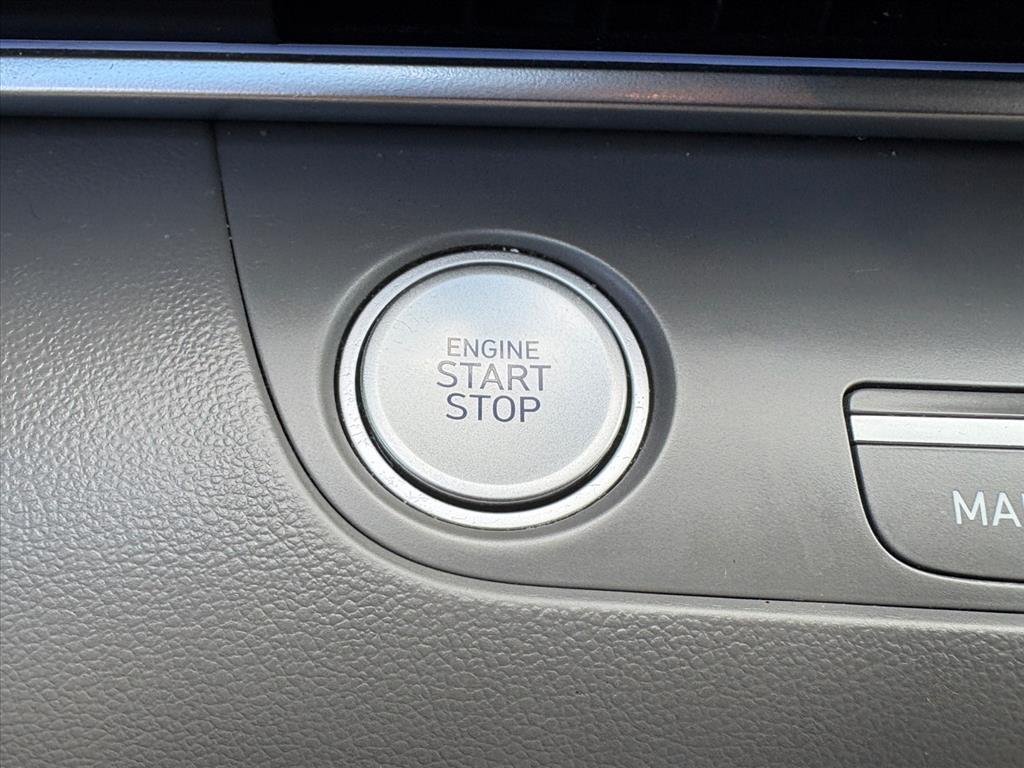 Certified 2024 Hyundai Elantra SEL FWD image 12