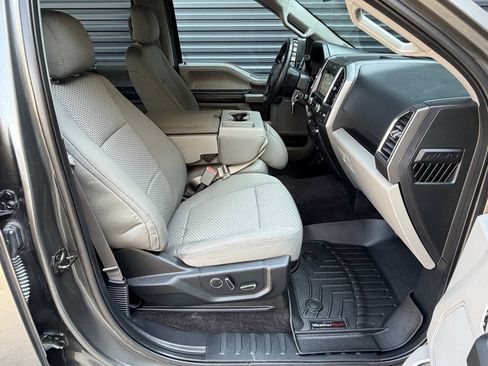Used 2016 Ford F150 XLT w/ Equipment Group 302A Luxury AWD/4WD image 22