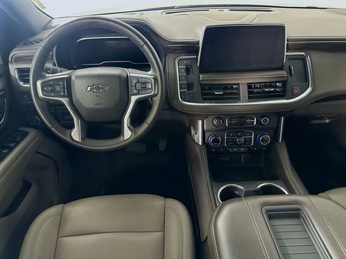 Used 2023 Chevrolet Tahoe Z71 w/ Z71 Off-Road Package AWD/4WD image 18
