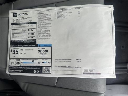 Certified 2025 Toyota Sienna XLE w/ XLE Plus Package image 27