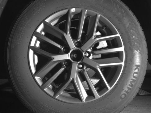 Used 2023 Nissan Rogue S AWD/4WD image 17