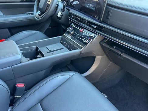 New 2025 Hyundai Santa Fe Calligraphy image 13