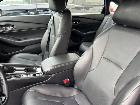 Used 2023 Honda Accord Sport image 16