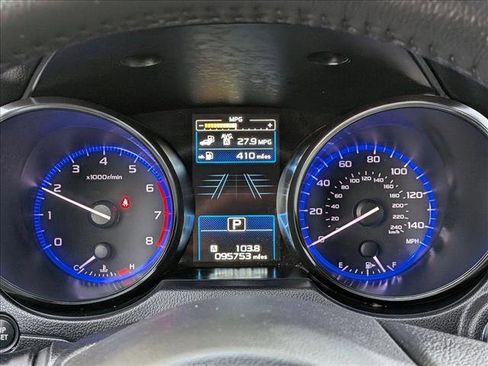 Used 2017 Subaru Outback 2.5i Limited image 11