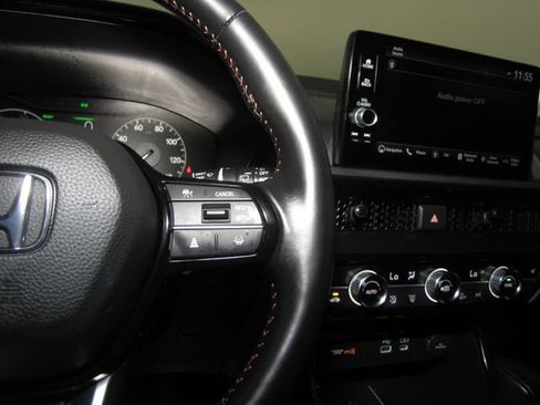 Used 2025 Honda CR-V Sport Touring image 6