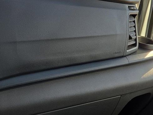 Used 2023 Ford Transit 350 XLT image 27