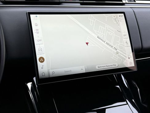 Used 2024 Land Rover Range Rover Sport Dynamic SE image 18