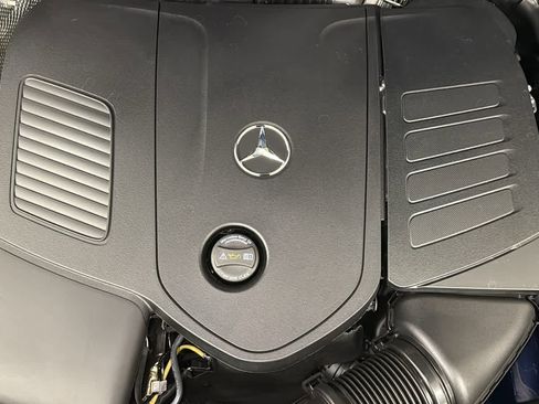 New 2025 Mercedes-Benz GLC 300 4MATIC image 13