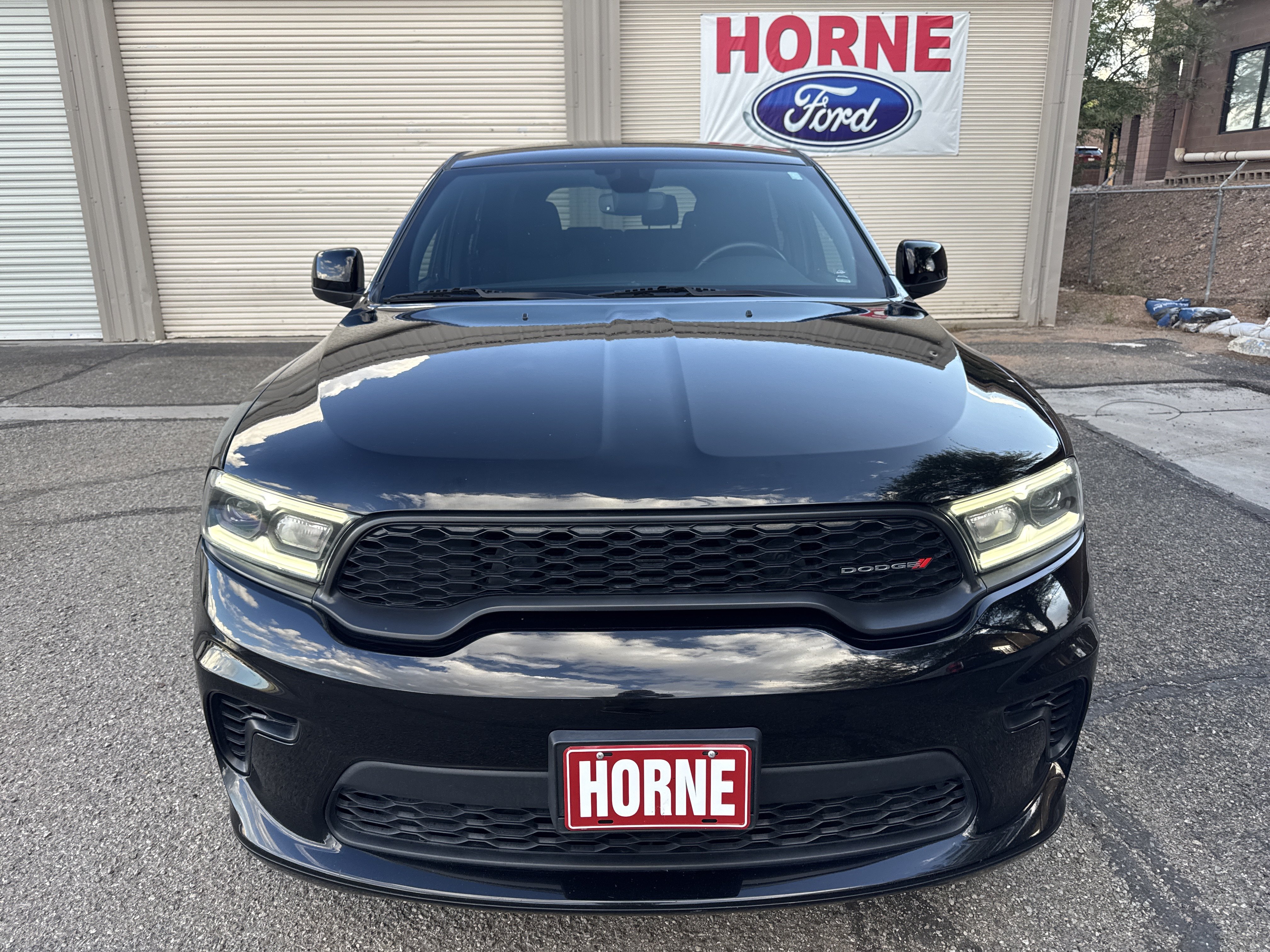 Used 2023 Dodge Durango GT RWD image 2