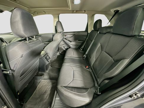 Used 2019 Subaru Forester Premium AWD/4WD image 27