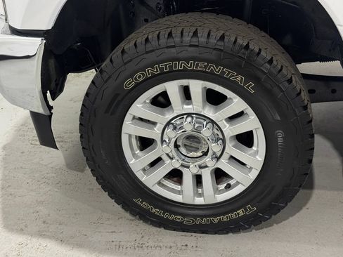 Used 2019 Ford F250 XLT AWD/4WD image 8