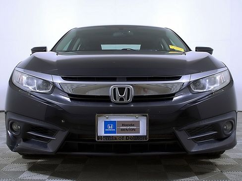 Used 2017 Honda Civic EX-T image 5