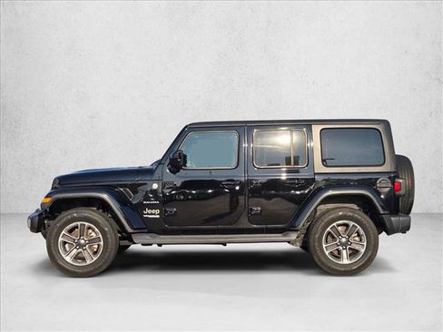 Used 2020 Jeep Wrangler Unlimited Sahara AWD/4WD image 23