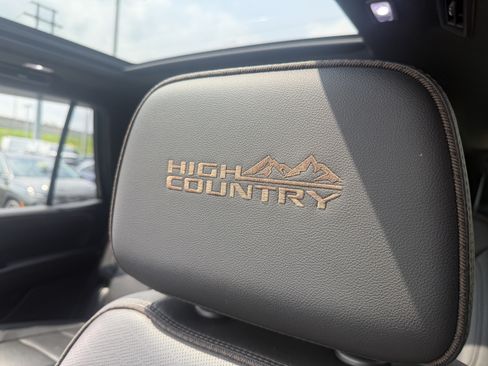 Used 2021 Chevrolet Tahoe High Country w/ Premium Package AWD/4WD image 44