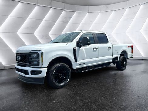 New 2026 Ford F250 XL w/ STX Appearance Package AWD/4WD image 3