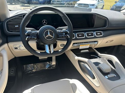 New 2026 Mercedes-Benz GLS 450 4MATIC image 25