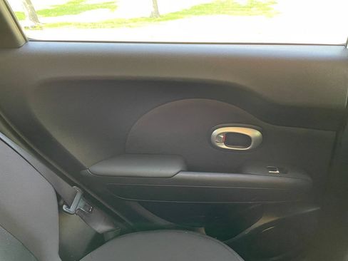 Used 2018 Kia Soul w/ Convenience Package FWD image 20