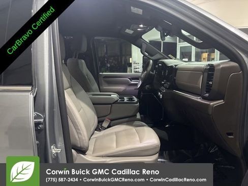 Certified 2025 GMC Sierra 2500 SLT image 34