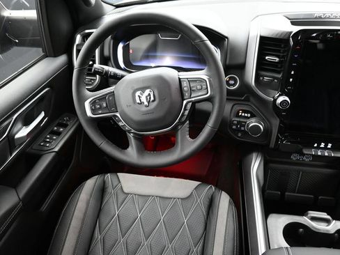 New 2026 RAM 1500 Big Horn AWD/4WD image 5