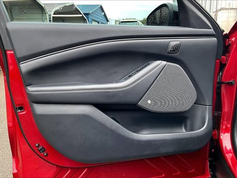 Used 2023 Ford Mustang Mach-E Premium image 21