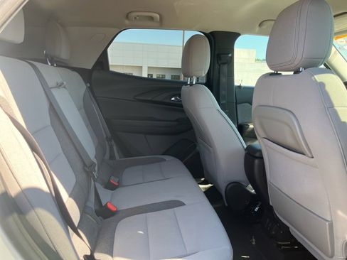 Used 2024 Chevrolet TrailBlazer LT w/ Convenience Package image 33