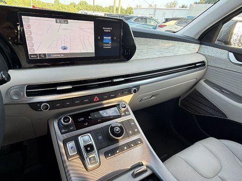 Used 2025 Hyundai Palisade Calligraphy FWD image 34