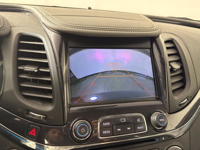 Used 2015 Chevrolet Impala LTZ FWD image 25