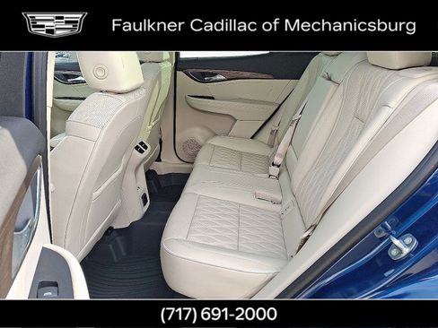 Used 2023 Buick Envision Avenir image 11