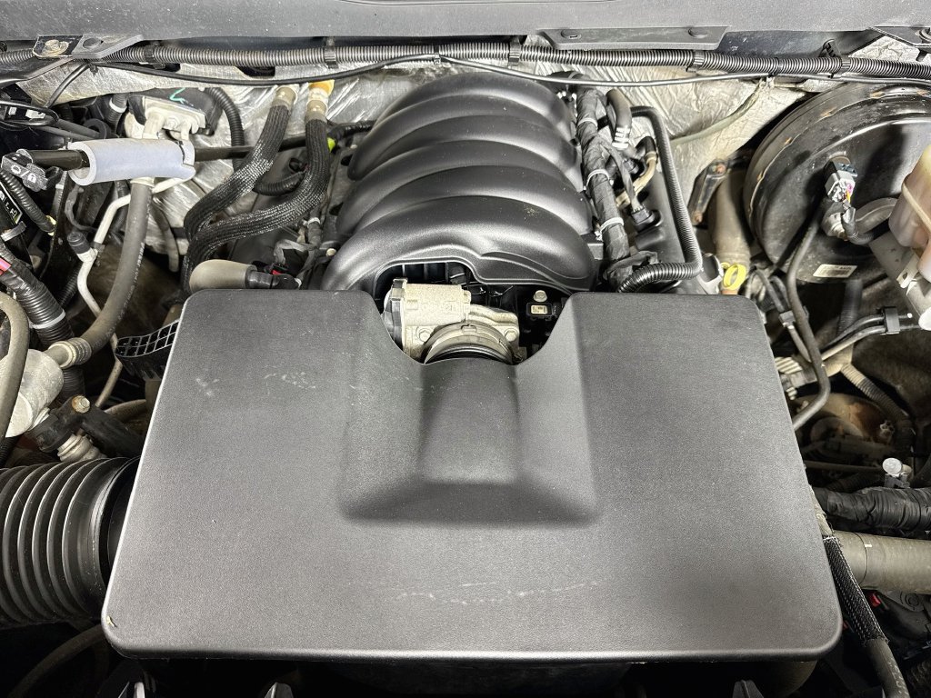 Used 2014 Chevrolet Silverado 1500 LT AWD/4WD image 24