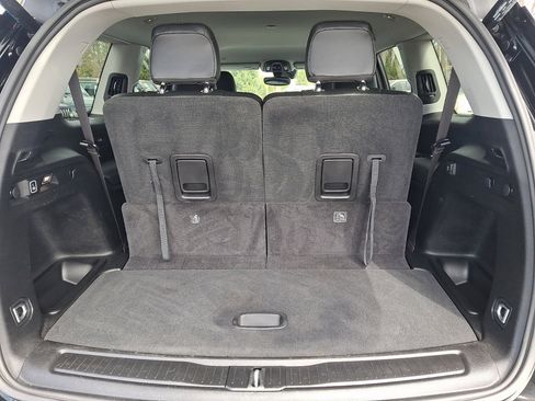 Used 2024 Jeep Grand Cherokee L Limited image 18