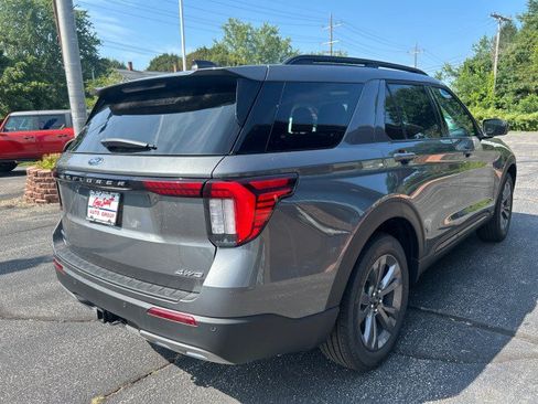 New 2026 Ford Explorer Active w/ Active Comfort Package AWD/4WD image 6