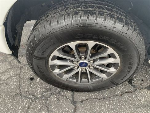 Used 2020 Ford F150 XLT w/ Equipment Group 302A Luxury image 32