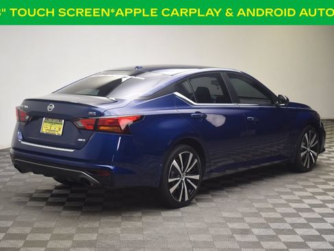 Used 2021 Nissan Altima 2.5 SR AWD/4WD image 8