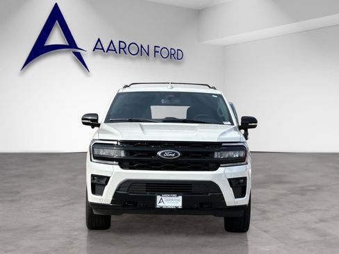 Used 2024 Ford Expedition Max Limited AWD/4WD image 9