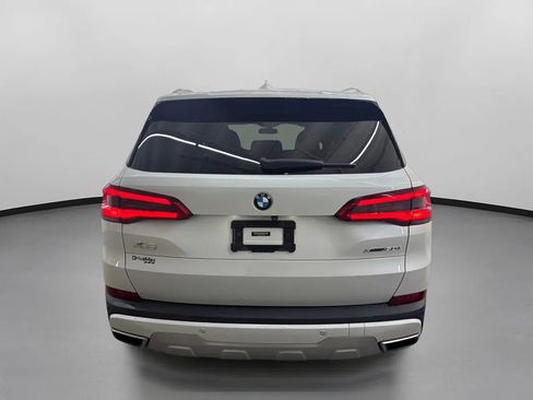 Used 2019 BMW X5 xDrive50i AWD/4WD image 8