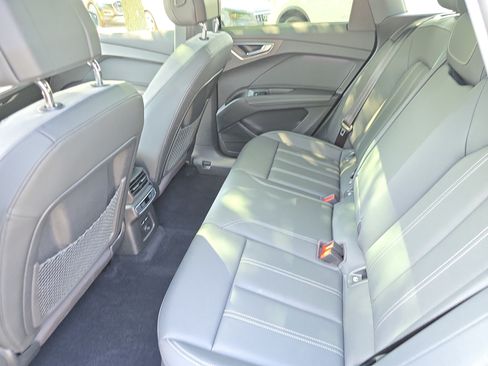 Used 2023 Audi Q4 e-tron Premium Plus w/ Premium Plus RWD image 13