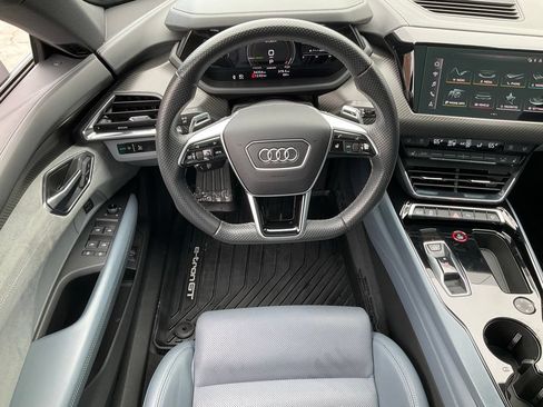 Used 2022 Audi e-tron GT Premium Plus AWD/4WD image 45